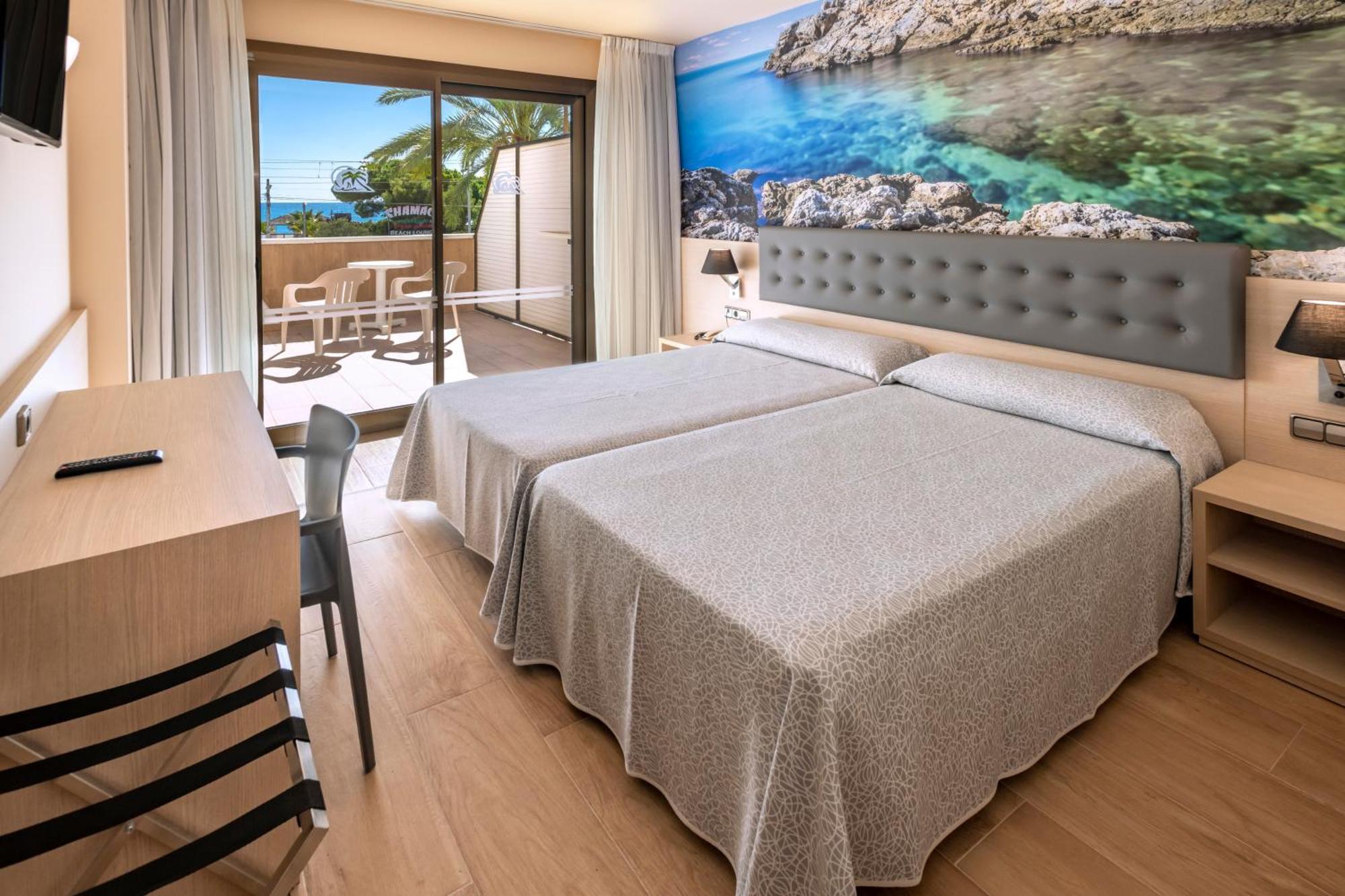 Tropic Park Hotel Malgrat de Mar Bagian luar foto